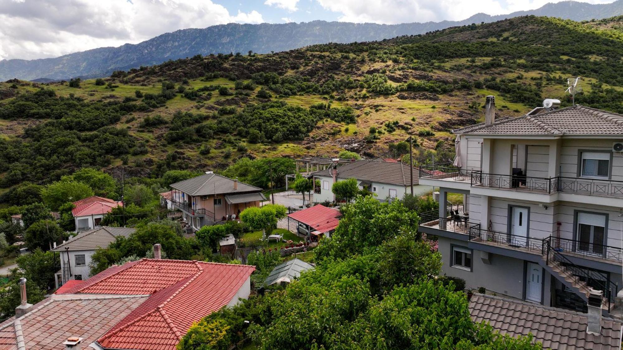 Lago Village House Калампака Экстерьер фото